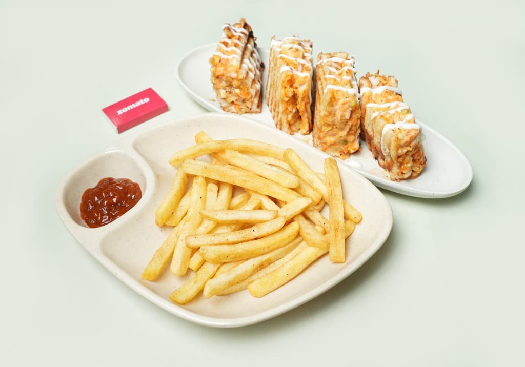 Special Sandwich with Salted Fries